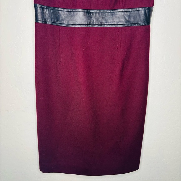 Tory Burch Sleeveless Sheath Dress Leather Trim Wine Wool Blend Gold Accents 4 - Picture 5 of 13